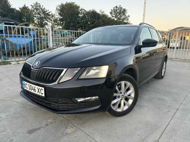 Чорний Шкода Октавія, об'ємом двигуна 1.6 л та пробігом 241 тис. км за 12593 $, фото 1 на Automoto.ua