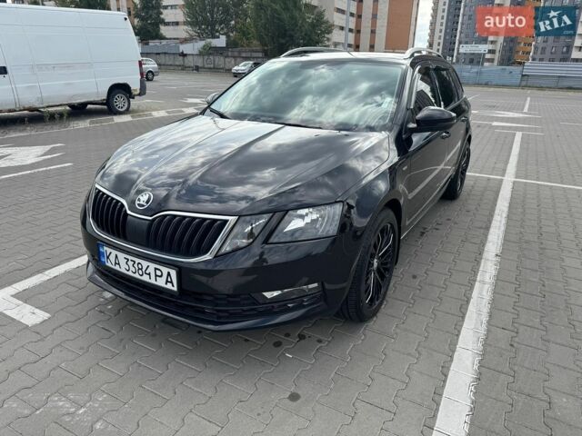 Чорний Шкода Октавія, об'ємом двигуна 1.6 л та пробігом 258 тис. км за 14200 $, фото 1 на Automoto.ua