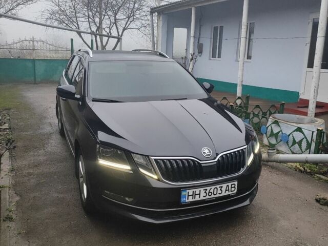 Чорний Шкода Октавія, об'ємом двигуна 2 л та пробігом 187 тис. км за 17400 $, фото 1 на Automoto.ua