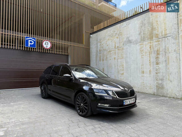 Черный Шкода Октавия, объемом двигателя 1.97 л и пробегом 252 тыс. км за 15500 $, фото 1 на Automoto.ua