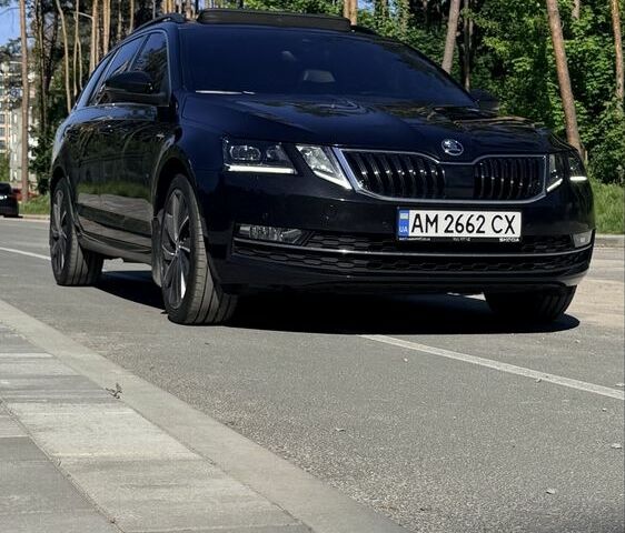 Черный Шкода Октавия, объемом двигателя 2 л и пробегом 179 тыс. км за 23500 $, фото 1 на Automoto.ua