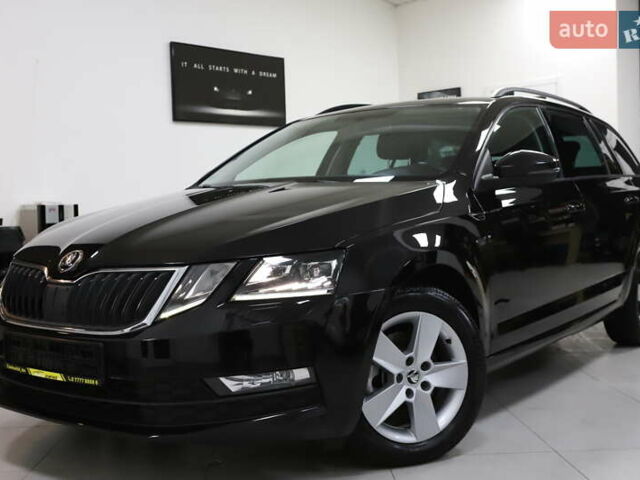 Черный Шкода Октавия, объемом двигателя 1.97 л и пробегом 166 тыс. км за 17999 $, фото 1 на Automoto.ua