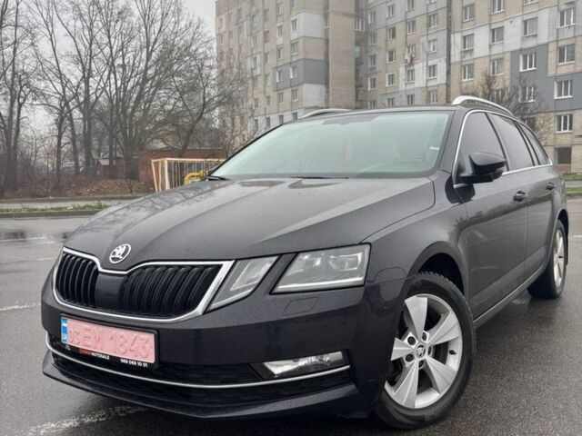 Черный Шкода Октавия, объемом двигателя 2 л и пробегом 159 тыс. км за 17900 $, фото 1 на Automoto.ua