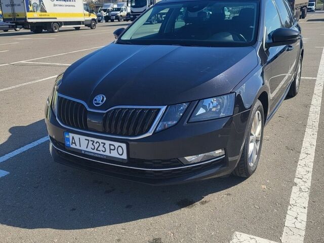 Черный Шкода Октавия, объемом двигателя 1.97 л и пробегом 270 тыс. км за 15340 $, фото 1 на Automoto.ua