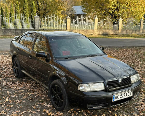 Шкода Октавия 1999 в Хусте на Automoto.ua Черный Шкода Октавия, объемом двигателя 1.78 л и пробегом 400 тыс. км за 2700 $, фото 1 на Automoto.ua