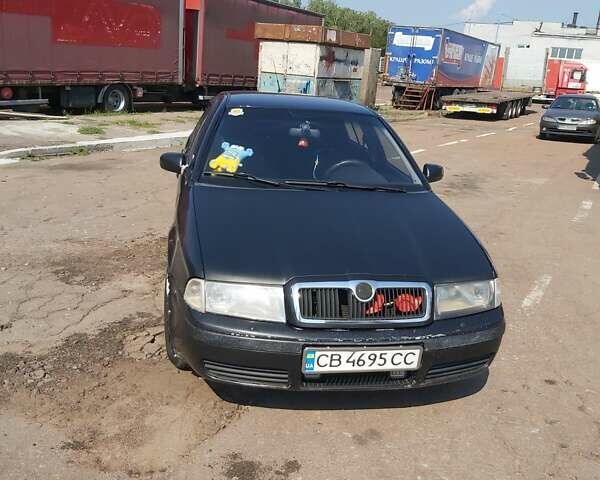 Черный Шкода Октавия, объемом двигателя 1.8 л и пробегом 284 тыс. км за 4000 $, фото 1 на Automoto.ua