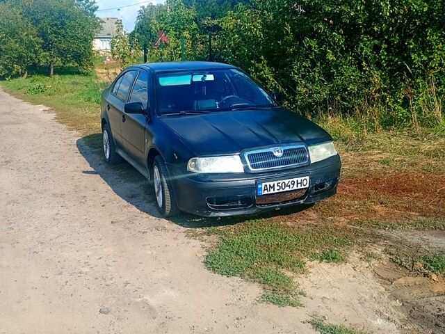 Черный Шкода Октавия, объемом двигателя 1.8 л и пробегом 200 тыс. км за 3800 $, фото 1 на Automoto.ua