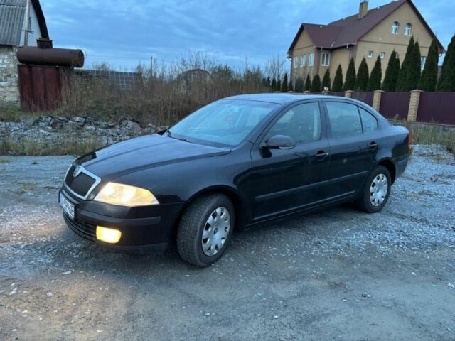 Черный Шкода Октавия, объемом двигателя 1.9 л и пробегом 300 тыс. км за 2899 $, фото 1 на Automoto.ua