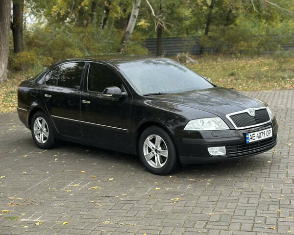 Чорний Шкода Октавія, об'ємом двигуна 1.98 л та пробігом 198 тис. км за 6500 $, фото 1 на Automoto.ua
