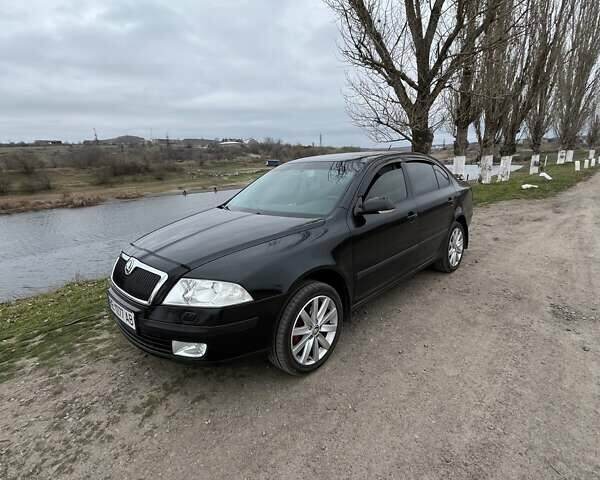 Черный Шкода Октавия, объемом двигателя 1.98 л и пробегом 285 тыс. км за 6600 $, фото 1 на Automoto.ua