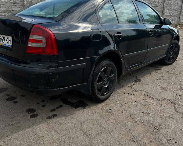 Черный Шкода Октавия, объемом двигателя 2 л и пробегом 280 тыс. км за 2500 $, фото 1 на Automoto.ua