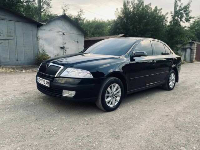 Чорний Шкода Октавія, об'ємом двигуна 2 л та пробігом 220 тис. км за 5300 $, фото 1 на Automoto.ua