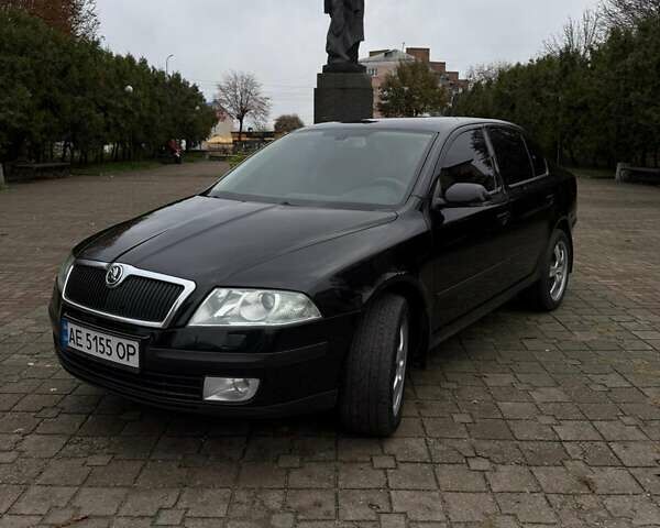 Черный Шкода Октавия, объемом двигателя 1.97 л и пробегом 315 тыс. км за 6650 $, фото 1 на Automoto.ua