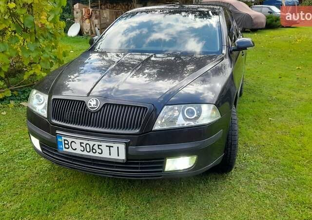 Черный Шкода Октавия, объемом двигателя 1.97 л и пробегом 269 тыс. км за 4900 $, фото 1 на Automoto.ua