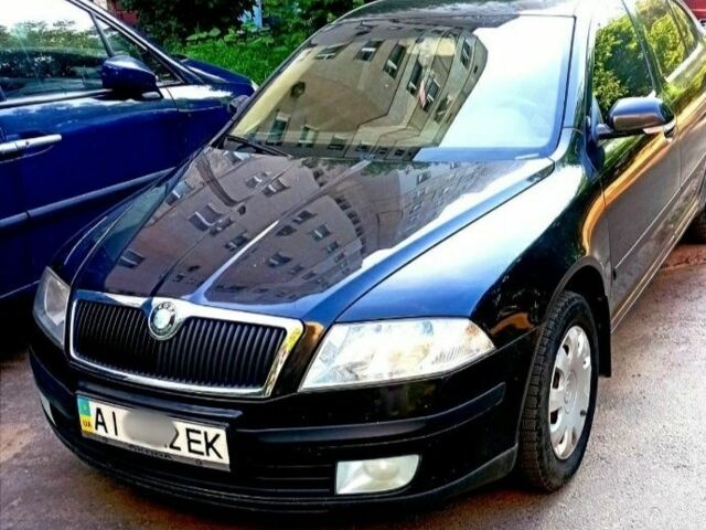 Черный Шкода Октавия, объемом двигателя 0 л и пробегом 328 тыс. км за 5900 $, фото 1 на Automoto.ua