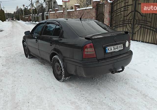 Чорний Шкода Октавія, об'ємом двигуна 1.6 л та пробігом 258 тис. км за 3600 $, фото 1 на Automoto.ua
