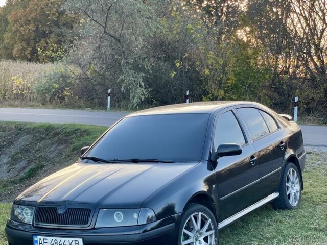 Чорний Шкода Октавія, об'ємом двигуна 1.8 л та пробігом 170 тис. км за 7400 $, фото 1 на Automoto.ua