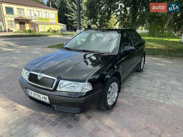 Чорний Шкода Октавія, об'ємом двигуна 1.6 л та пробігом 216 тис. км за 5600 $, фото 1 на Automoto.ua