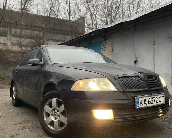 Черный Шкода Октавия, объемом двигателя 1.98 л и пробегом 250 тыс. км за 4999 $, фото 1 на Automoto.ua