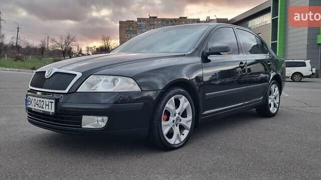 Черный Шкода Октавия, объемом двигателя 1.9 л и пробегом 278 тыс. км за 6799 $, фото 1 на Automoto.ua
