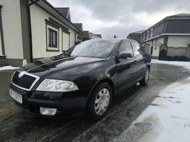Черный Шкода Октавия, объемом двигателя 1.9 л и пробегом 400 тыс. км за 2900 $, фото 1 на Automoto.ua