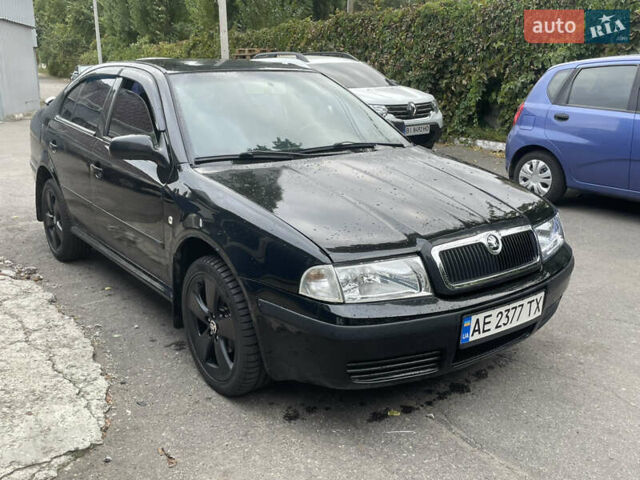 Чорний Шкода Октавія, об'ємом двигуна 1.6 л та пробігом 150 тис. км за 5500 $, фото 1 на Automoto.ua