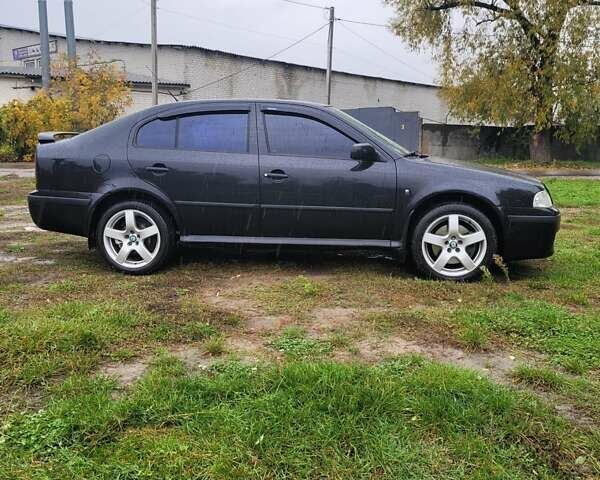 Черный Шкода Октавия, объемом двигателя 1.8 л и пробегом 292 тыс. км за 5800 $, фото 1 на Automoto.ua