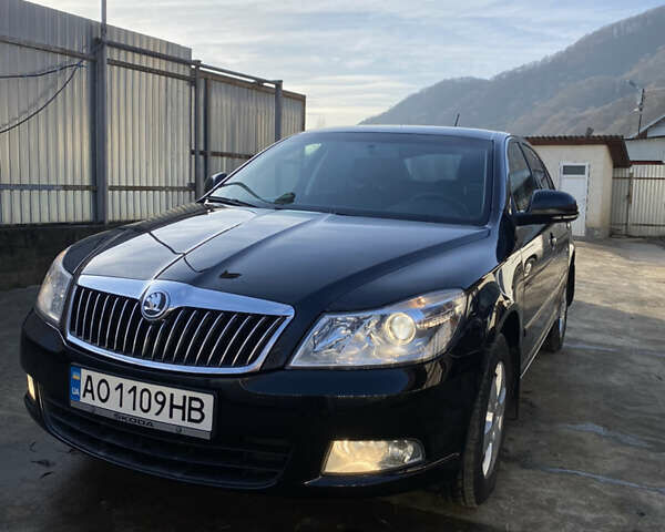 Чорний Шкода Октавія, об'ємом двигуна 1.6 л та пробігом 340 тис. км за 7200 $, фото 1 на Automoto.ua