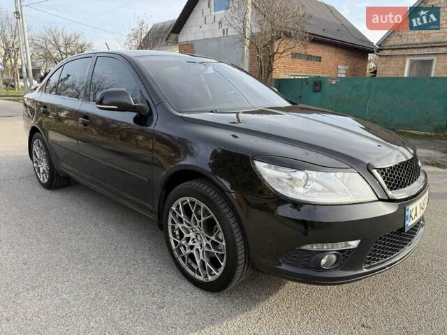 Чорний Шкода Октавія, об'ємом двигуна 1.8 л та пробігом 210 тис. км за 7800 $, фото 1 на Automoto.ua