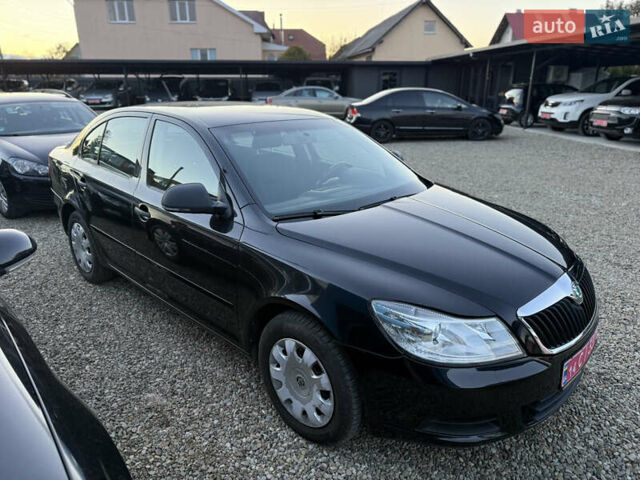 Шкода Октавія 2011 у Калуше на Automoto.ua Чорний Шкода Октавія, об'ємом двигуна 1.6 л та пробігом 300 тис. км за 7250 $, фото 1 на Automoto.ua