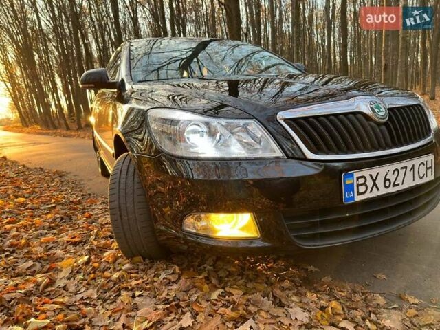 Чорний Шкода Октавія, об'ємом двигуна 1.8 л та пробігом 143 тис. км за 10300 $, фото 1 на Automoto.ua