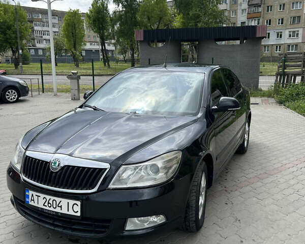 Чорний Шкода Октавія, об'ємом двигуна 1.6 л та пробігом 259 тис. км за 7500 $, фото 1 на Automoto.ua
