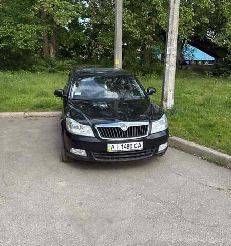 Чорний Шкода Октавія, об'ємом двигуна 1.8 л та пробігом 141 тис. км за 7800 $, фото 1 на Automoto.ua