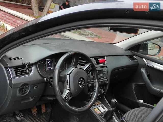 Чорний Шкода Октавія, об'ємом двигуна 2 л та пробігом 280 тис. км за 11200 $, фото 1 на Automoto.ua