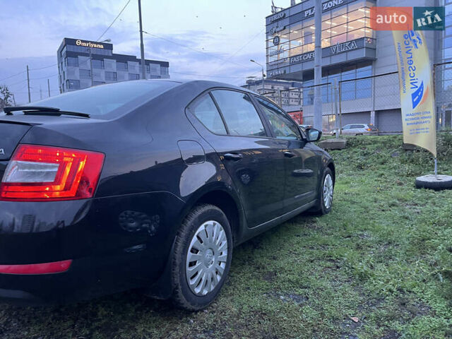 Черный Шкода Октавия, объемом двигателя 1.8 л и пробегом 90 тыс. км за 10900 $, фото 1 на Automoto.ua
