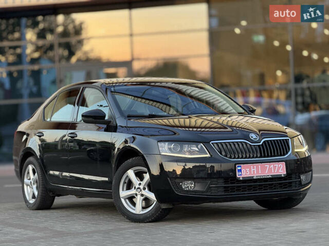 Черный Шкода Октавия, объемом двигателя 1.8 л и пробегом 244 тыс. км за 10999 $, фото 1 на Automoto.ua