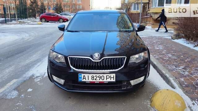 Черный Шкода Октавия, объемом двигателя 1.4 л и пробегом 190 тыс. км за 8800 $, фото 1 на Automoto.ua
