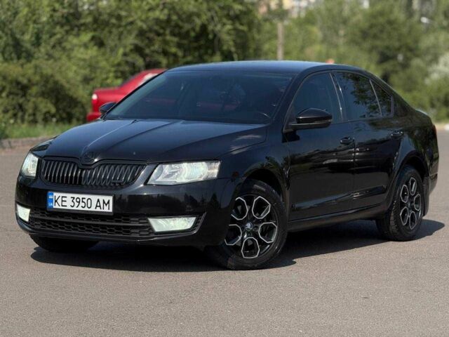 Черный Шкода Октавия, объемом двигателя 2 л и пробегом 238 тыс. км за 12500 $, фото 1 на Automoto.ua