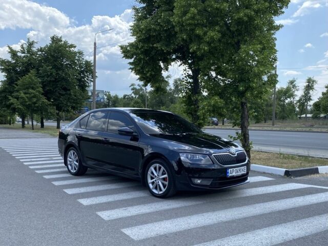 Черный Шкода Октавия, объемом двигателя 1.6 л и пробегом 226 тыс. км за 13243 $, фото 1 на Automoto.ua