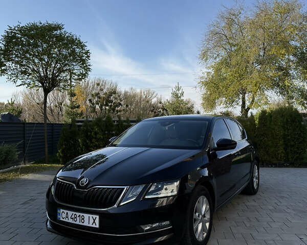 Чорний Шкода Октавія, об'ємом двигуна 1.6 л та пробігом 210 тис. км за 13900 $, фото 1 на Automoto.ua