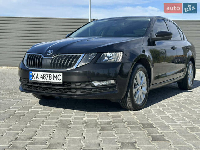 Чорний Шкода Октавія, об'ємом двигуна 1.4 л та пробігом 81 тис. км за 16999 $, фото 1 на Automoto.ua