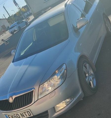 Коричневый Шкода Октавия, объемом двигателя 1.6 л и пробегом 180 тыс. км за 3500 $, фото 1 на Automoto.ua