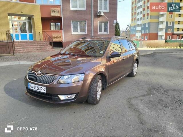Коричневый Шкода Октавия, объемом двигателя 1.6 л и пробегом 249 тыс. км за 11900 $, фото 1 на Automoto.ua