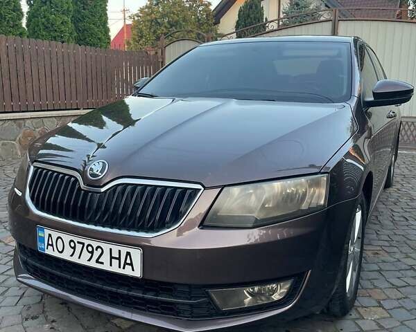 Коричневый Шкода Октавия, объемом двигателя 1.8 л и пробегом 315 тыс. км за 9700 $, фото 1 на Automoto.ua