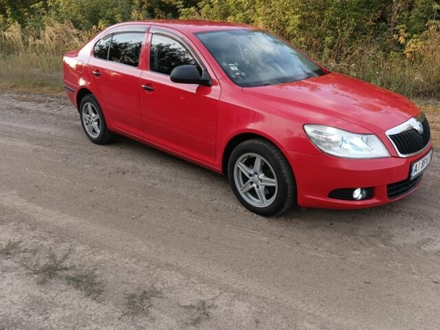 Красный Шкода Октавия, объемом двигателя 1.6 л и пробегом 278 тыс. км за 6500 $, фото 1 на Automoto.ua