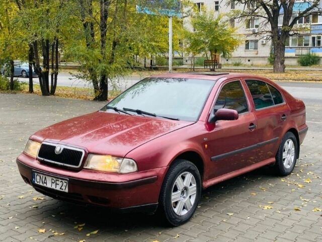 Красный Шкода Октавия, объемом двигателя 1.9 л и пробегом 330 тыс. км за 1350 $, фото 1 на Automoto.ua