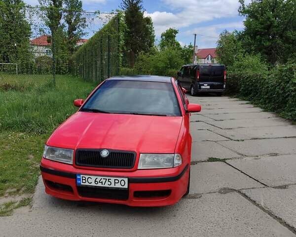 Красный Шкода Октавия, объемом двигателя 1.9 л и пробегом 425 тыс. км за 3350 $, фото 1 на Automoto.ua