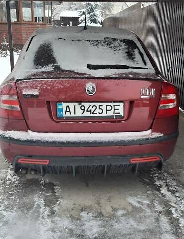 Червоний Шкода Октавія, об'ємом двигуна 2 л та пробігом 300 тис. км за 6500 $, фото 1 на Automoto.ua