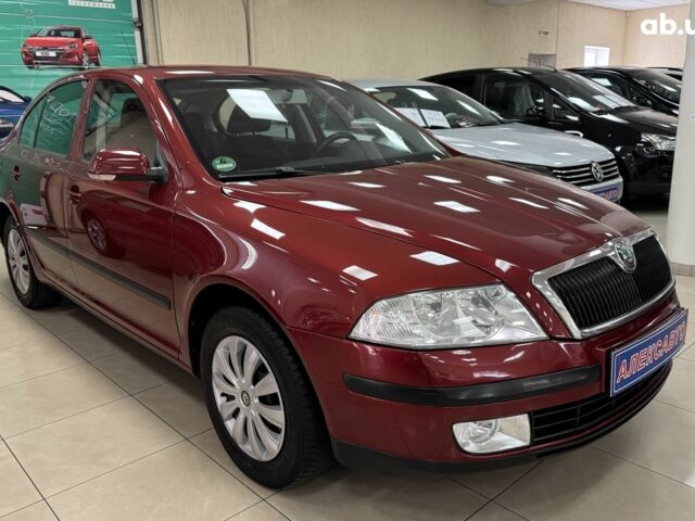 Красный Шкода Октавия, объемом двигателя 0 л и пробегом 197 тыс. км за 6800 $, фото 1 на Automoto.ua