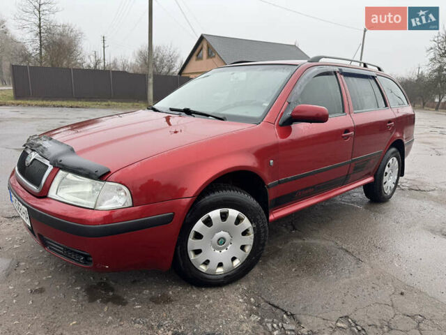 Красный Шкода Октавия, объемом двигателя 1.6 л и пробегом 316 тыс. км за 5980 $, фото 1 на Automoto.ua